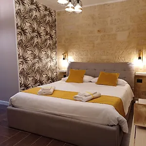 Elegance 05 Bed & Breakfast