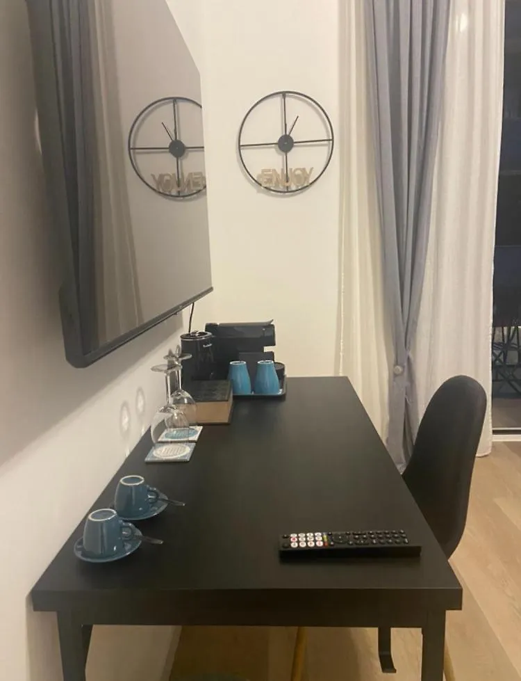 Manzoni 116 Hotel Bari 0*,